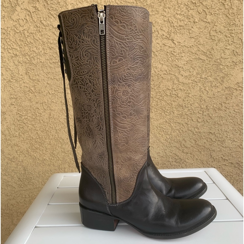 Pistolero tall black boots, grey embossed leather laces size 5.5 (fits a 7-7.5)